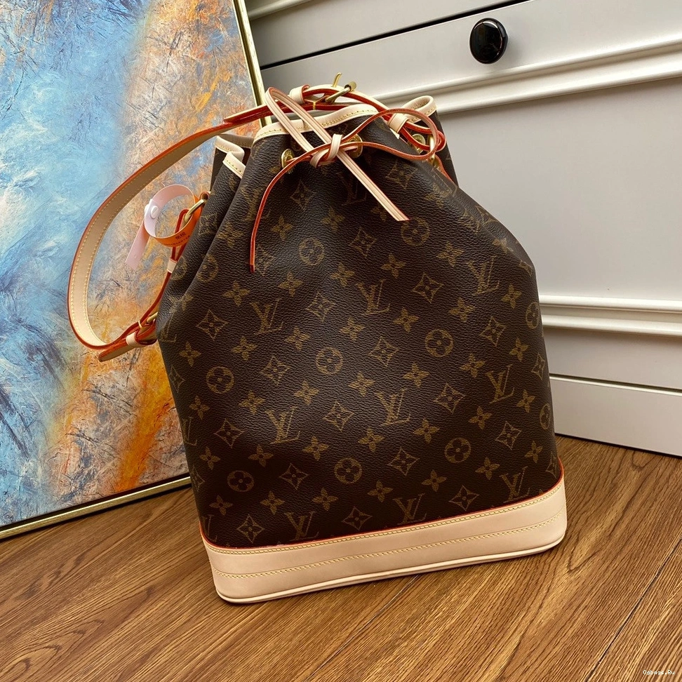 NOÉ LOUIS VUITTON 0330